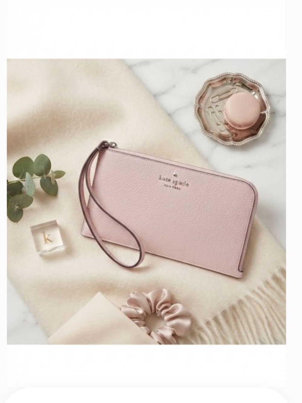 NWT Kate Spade New York Lucy Medium L-Zip Wristlet Tutu Pink Leather